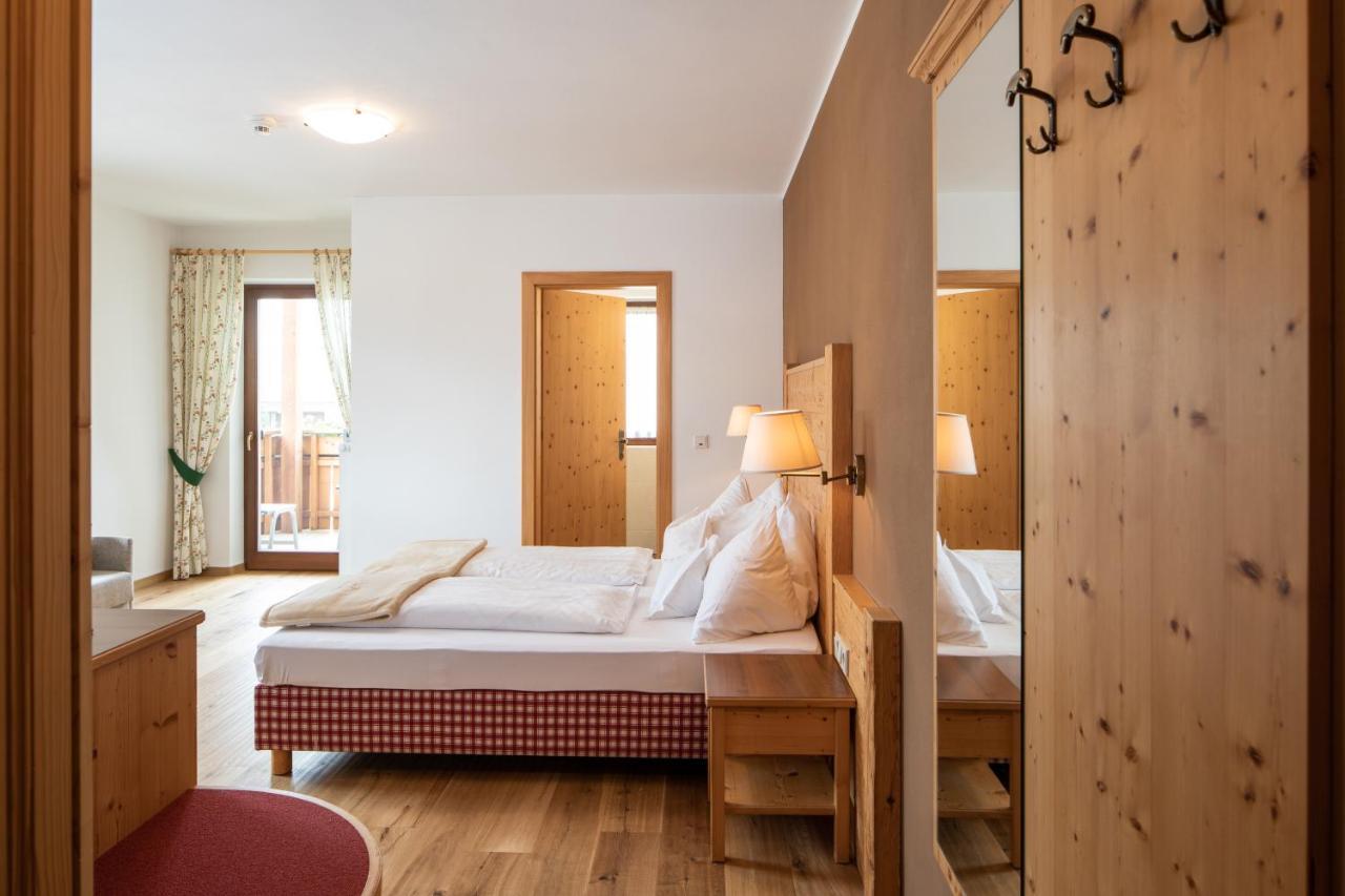 Hotel Falken Пфальцен Экстерьер фото