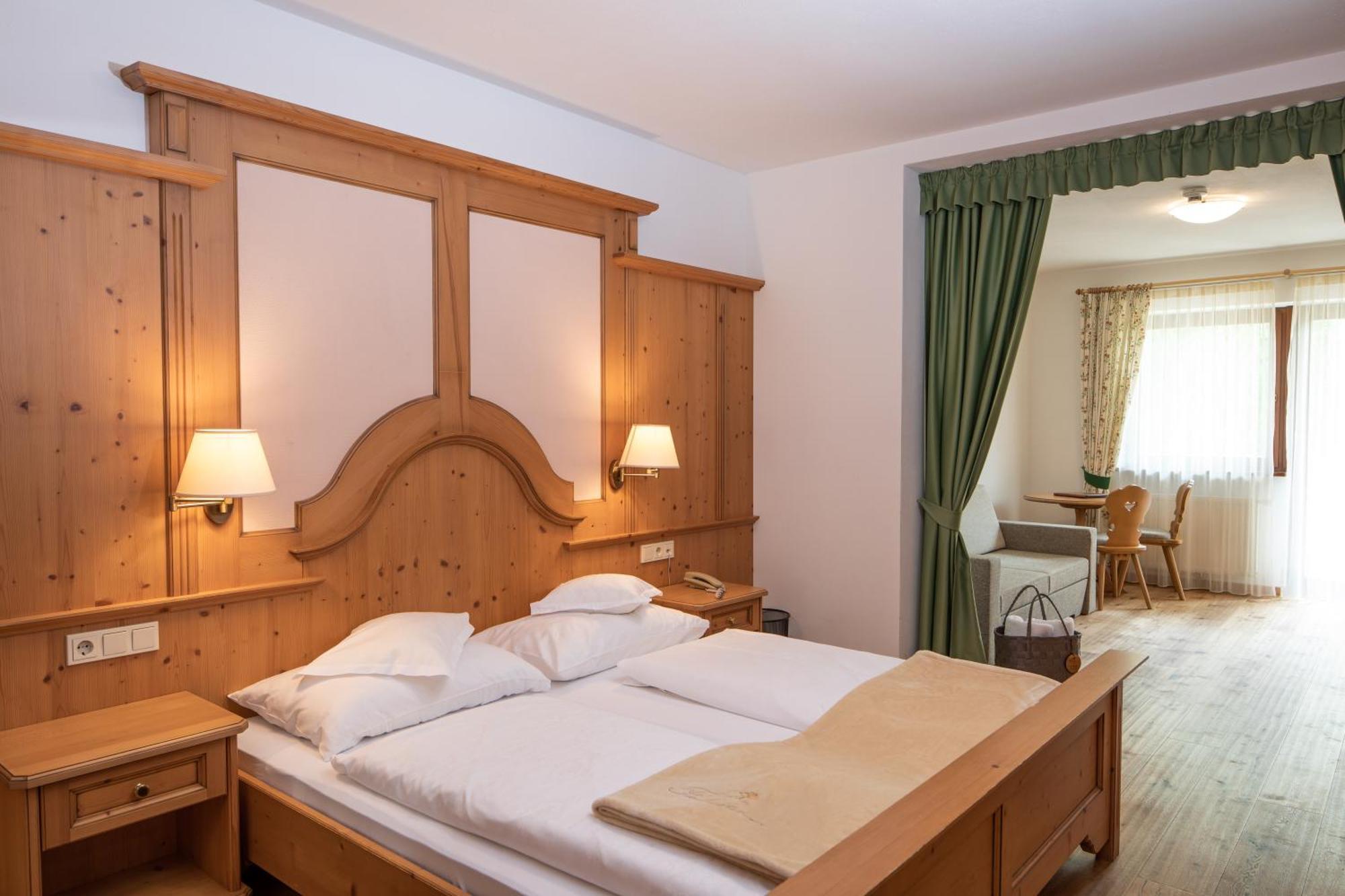 Hotel Falken Пфальцен Экстерьер фото